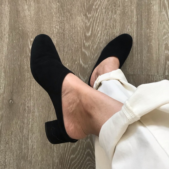 Everlane Shoes - Everlane Suede Day Mules